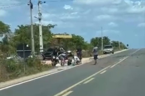 Urgente: Grave acidente é registrado próximo ao distrito de Parazinho, em Granja no Ceará