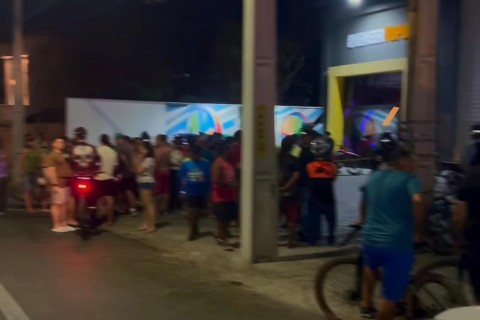 Jovem é assassinado na porta de academia em Sobral-CE