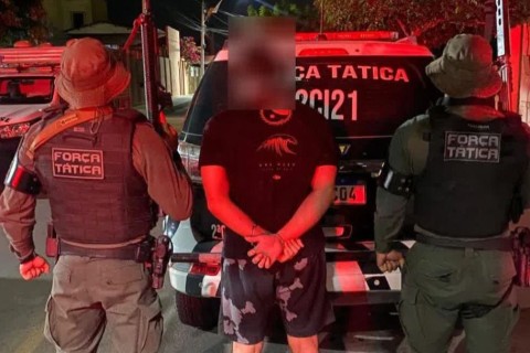 Advogado é capturado suspeito de levar bilhetes para chefe de facção preso no Ceará