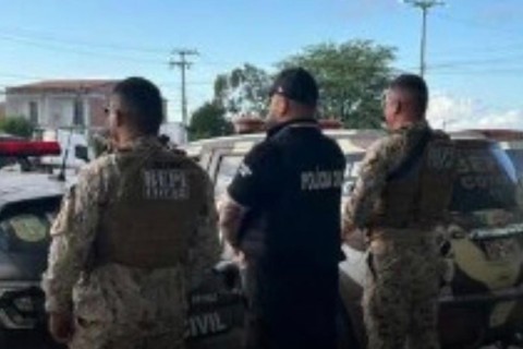 Homem de 20 anos investigado por diversos crimes é preso na zona rural de Madalena no Ceará