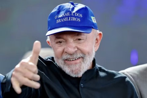 Desaprovação a Lula segue estável e mantém empate técnico com aprovação, aponta Datafolha