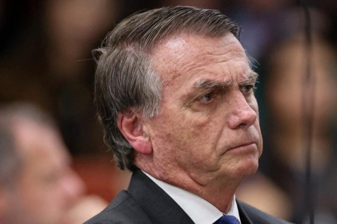 Bolsonaro nega participação entramos em conquista e pede absolvição ao STF