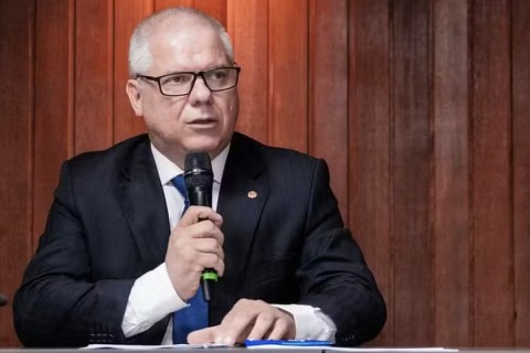 PF prende ex-presidente do INSS e cumpre 63 mandados em nova fase da operação que investiga desvios de aposentadorias