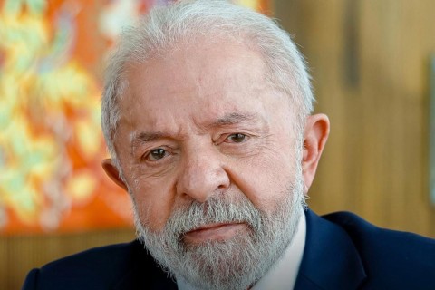 Pesquisa eleitoral: governo Lula mantém 51% de desaprovação e 46% de aprovação