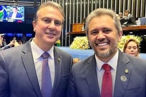 160 dos 184 prefeitos do Ceará declaram apoio à reeleição do Governador Elmano