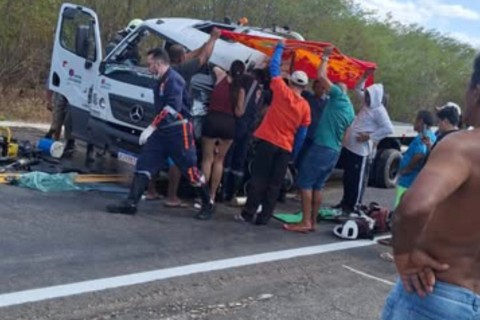 Acidente de trânsito na cidade de Limoeiro do Norte no Ceará