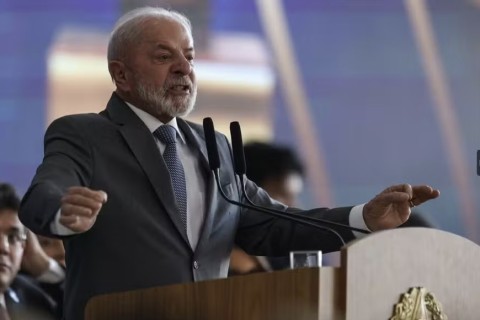 Pesquisa Paraná mostra queda na aprovação de Lula e acende alerta no Planalto sobre perda de fôlego político