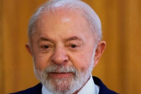 Lula tem reprovação de 38% e aprovação de 33%, mostra datafolha