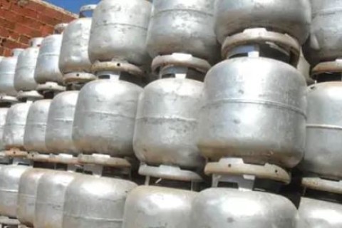 Beneficiários com NIS final 3 recebem Auxílio Gás