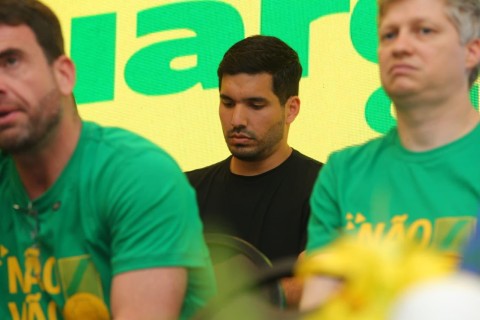 Racha no PL explode em conflito entre Michelle Bolsonaro e André Fernandes e vira alvo de deboche de Chagas Vieira