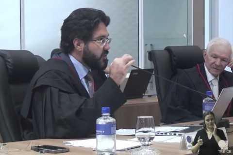 TRE-CE determina volta de Braguinha à prisão domiciliar com tornozeleira eletrônica