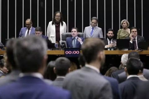 PEC da Blindagem protege desvios de emendas, encobre crimes e enfraquece combate à corrupção