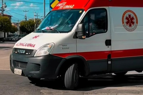 Três mulheres ficam feridas em colisão entre motocicletas em Crateús-CE