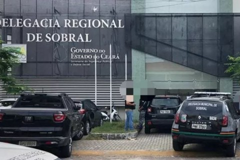 Filha é presa no Ceará por se passar por membro de facção para expulsar a mãe de casa