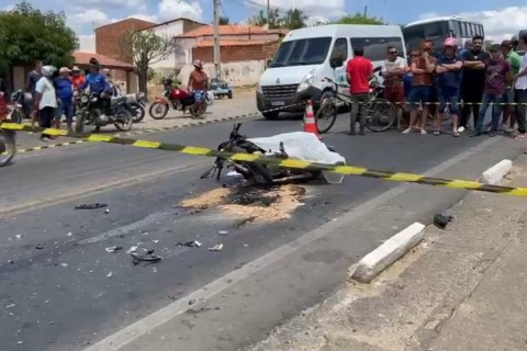 Jovem perde a vida em um acidente de trânsito no município de Quixeramobim-CE