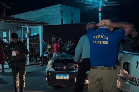 Mulher passa mal e morre sentada em cadeira na cidade de Crateús