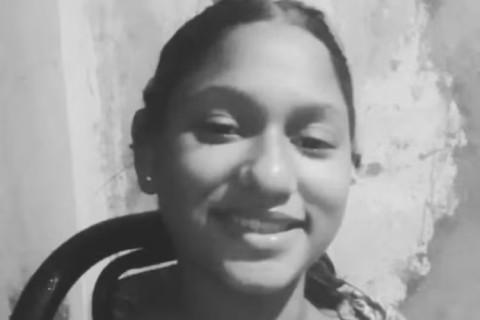 Polícia apreende adolescente e acelera investigação sobre assassinato brutal em escola