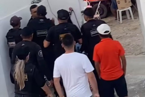 Noite de festa em Arneiroz vira palco de confusão e bate-boca