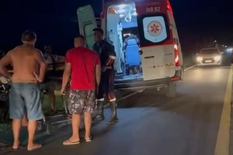 Acidente entre motociclista e pedestre deixa duas pessoas feridas em Iguatu-CE