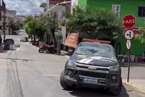 Homens tentam abusar sexualmente de idosa de 84 anos, que é deficiente visual, no interior do estado do Ceará