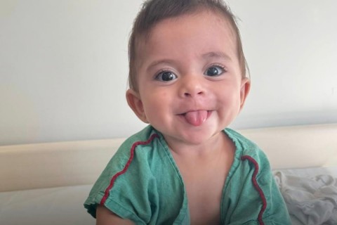 Bebê com doença rara mobiliza família em campanha para cirurgia de R$ 250 mil: "temos muita fé"